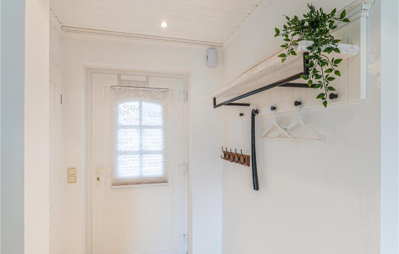 Nice Home In Friedrichskoog With Wifi Bagian luar foto